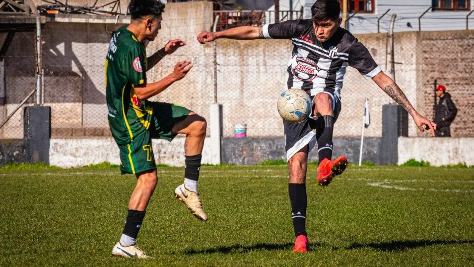 Sarmiento, Chacarita, Alumni y Boca ganaron en la ida de los cuartos de final 
